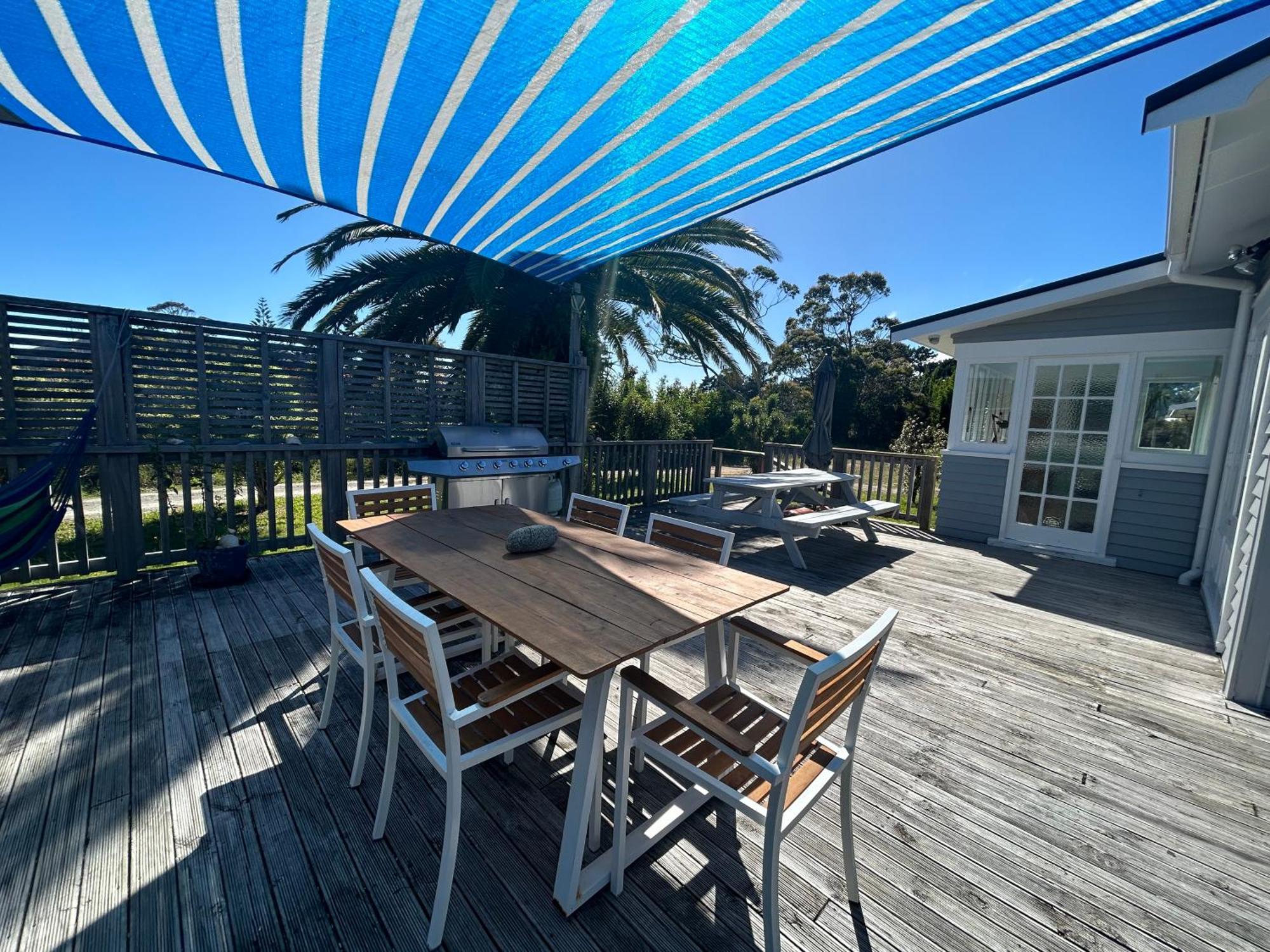 Green Turtle Cottage Pukenui ภายนอก รูปภาพ